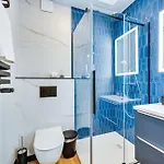 Black & Blue By Oneapartments Appartement